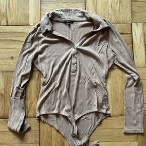 Ribbed body suit